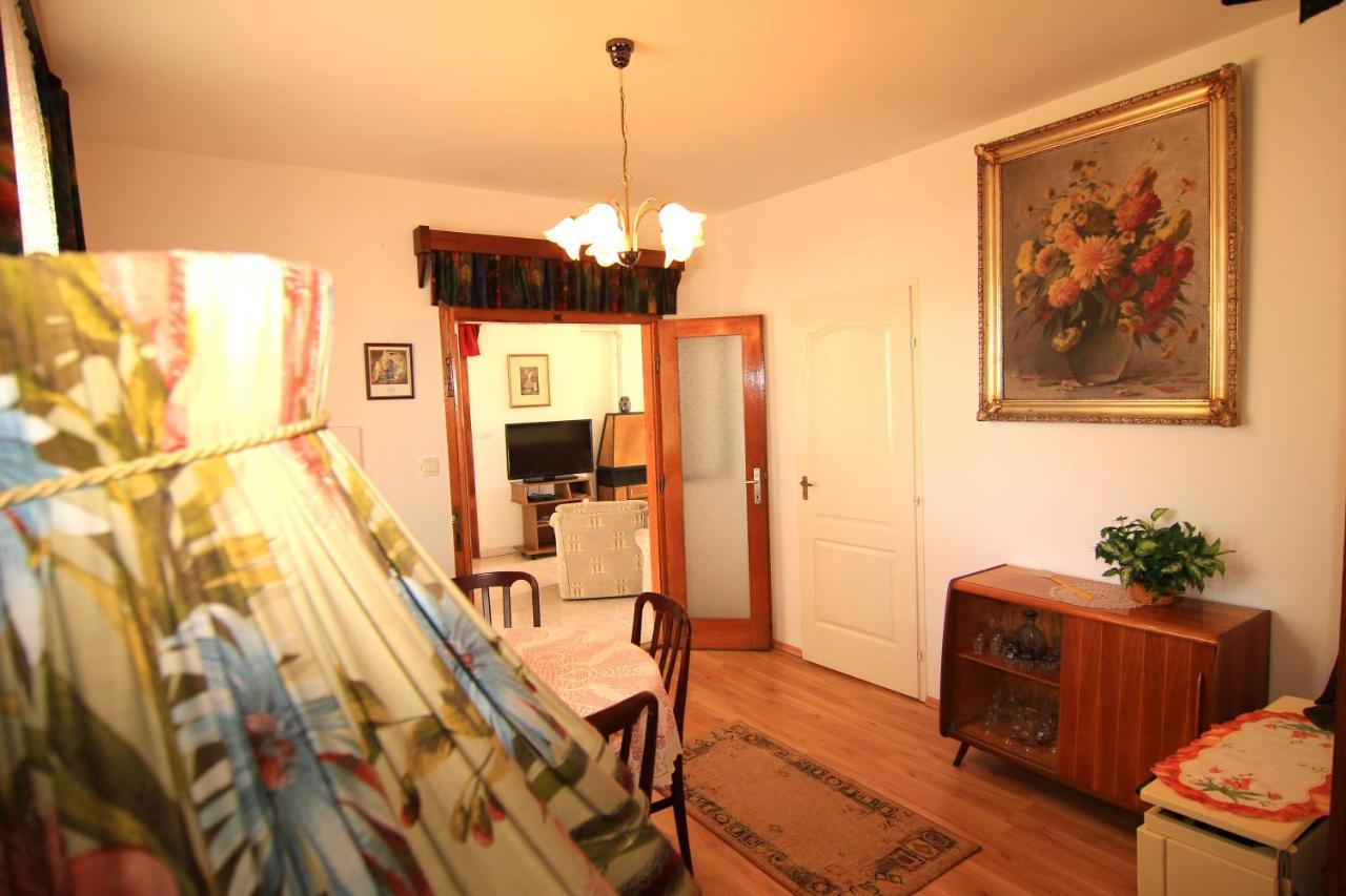 Margareta Apartmanhaz Balatonboglár エクステリア 写真